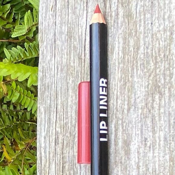 New Max Studio Lipstick & Lip Liner Precision Define. Full Size - Picture 4 of 4